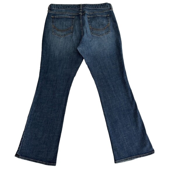Old Navy Women's Vintage Y2K 'The Dreamer' Bootcut Denim Blue Jeans Size 14 - Picture 2 of 6